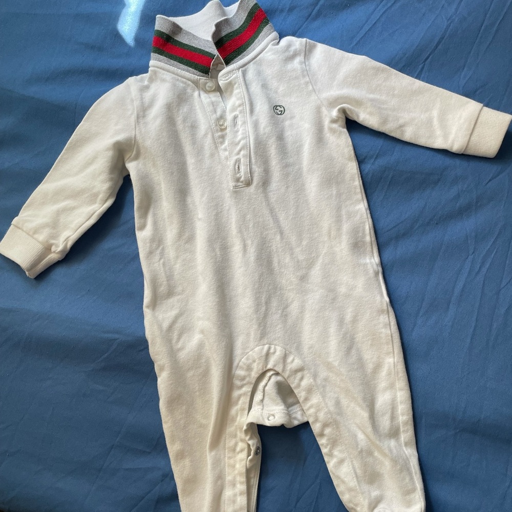Onesie Gucci
